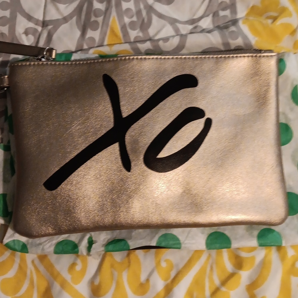 Banana republic hand bag  small cream leather